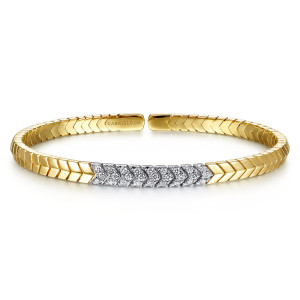 Gabriel & Co. BG4383-57M45JJ 14 karat white and yellow gold Contemporary bangle, front view of the chevron links with the pave diamond center below the open gap