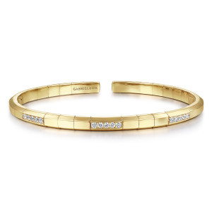 Gabriel & Co. BG4403-6Y45JJ 14 karat yellow gold Contemporary bangle, front view of the segmented band with three rows of small diamonds