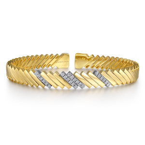 Gabriel & Co. BG4408-62M45JJ 14 karat white and yellow gold Contemporary bangle, front view of slanted polished bars with diagonal diamond bars and flat angled end plates