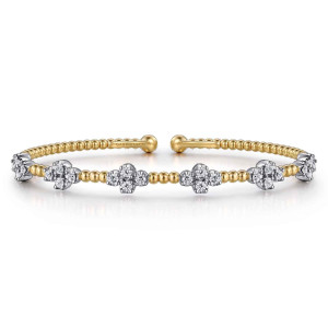 Gabriel & Co. BG4782-57M45JJ 14 karat white and yellow gold Bujukan bangle, front view of the cloverleaf diamond clusters spaced between short runs of polished beads