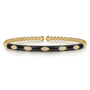Gabriel & Co. BG4971E8Y45JJ 14 karat yellow gold Bujukan bangle, front view of the black enamel bar with a row of almond plates and small diamonds