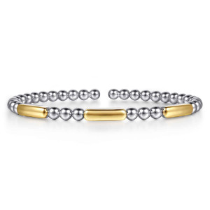 Gabriel & Co. BG5242-57MZJJJ sterling silver and 14 karat yellow gold Bujukan bangle, front view of the beaded open cuff with a flat bar at the center and either side