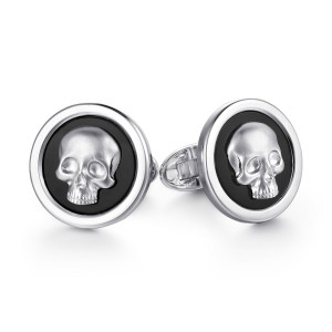Gabriel & Co. CL20183SVJOX sterling silver Vita Ex Morte men's cufflinks, front view of the pair with matte skulls on glossy black discs in polished rims