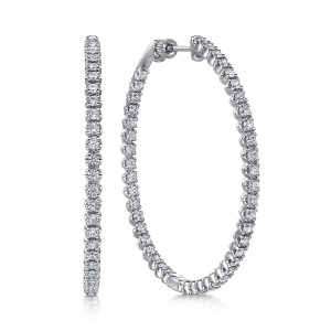 Gabriel & Co. EG14794W45JJ 14 karat white gold Lusso earrings, angled view of the pair, one hoop edge on, one turned to show the claws and hinge seam