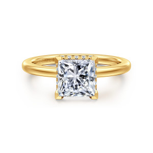 Gabriel & Co. ER16061S6Y84JJ 18 karat yellow gold Classic engagement ring, front view of a square princess cut center with angular corner prongs and diamond glints below its edges