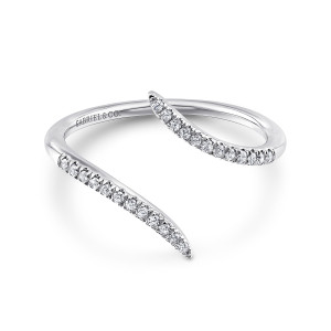 Gabriel & Co. LR51052W45JJ 14 karat white gold Kaslique ring, front view of two tapering stone set ends passing side by side without touching