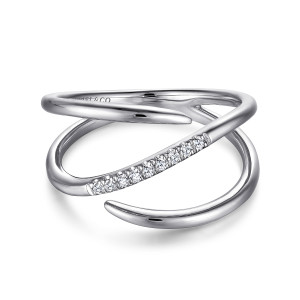 Gabriel & Co. LR51267W45JJ 14 karat white gold Kaslique ring, front view of the diamond lined crossbar between two plain arms with pointed tips