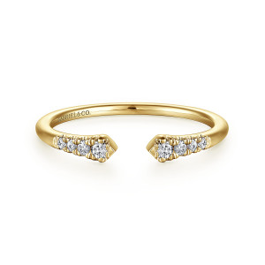 Gabriel & Co. LR51284Y45JJ 14 karat yellow gold Stackable ring, front view of the open gap between two pointed ends tipped with diamond rows