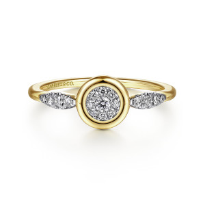 Gabriel & Co. LR51518Y45JJ 14 karat yellow gold Contemporary ring, front view of the round cluster in its polished rim between two tapering diamond shoulders