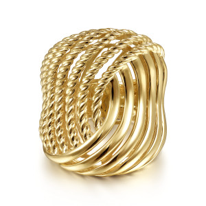 Gabriel & Co. LR51867Y4JJJ 14 karat yellow gold Hampton ring, front view of rope twisted strands beside smooth strands in wavy layers