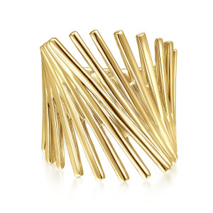 Gabriel & Co. LR51877Y4JJJ 14 karat yellow gold Contemporary ring, front view of rods fanning diagonally with square cut ends stopping at uneven lengths