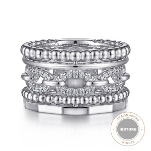 Gabriel & Co. LR52134SVJWS sterling silver Bujukan ring, front view of a chain of oval links between beaded rails and a flat polished edge