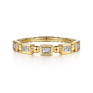 Gabriel & Co. LR52164Y43JJ 14 karat yellow gold Bujukan ring, front view of baguette diamonds in rectangular frames separated by single polished metal beads