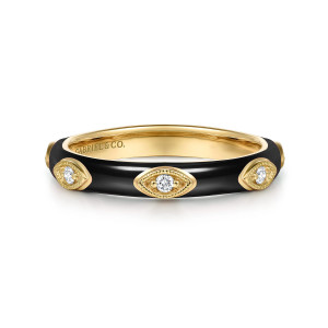 Gabriel & Co. LR52657E8Y45JJ 14 karat yellow gold Contemporary ring, front view of black enamel with a pointed oval frame around a round diamond