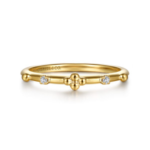 Gabriel & Co. LR52872Y45JJ 14 karat yellow gold Bujukan ring, front view of the bead cluster flanked by prong set diamonds and single beads