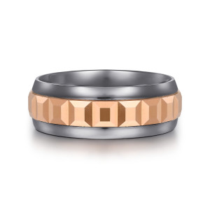 Gabriel & Co. MAB80215TAK4JJJ tantalum and 14 karat rose gold Signature men's wedding band, front view of the faceted square blocks in the center strip between two polished curved rails