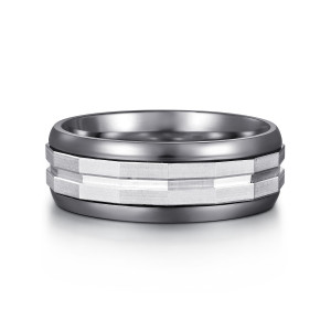 Gabriel & Co. MAR80220TAW4JJJ tantalum and 14 karat white gold Signature men's wedding band, front view of the lighter block strip and center groove between darker polished rails