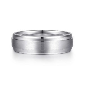 Gabriel & Co. MBL0238-60W4JJJ 14 karat white gold Classic men's wedding band, front view of the raised satin panel above narrow polished bevels