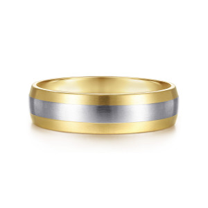 Gabriel & Co. MBM0131-60M4JJJ 14 karat white and yellow gold Signature men's wedding band, front view of a satin band with a lighter center strip between warmer sides