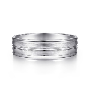 Gabriel & Co. MBM0165-60W4JJJ 14 karat white gold Classic men's wedding band, front view of a narrow center cut dividing the brushed face into two lanes