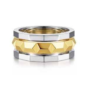Gabriel & Co. MR15493M4JJJ 14 karat white and yellow gold Geo men's ring, front view of the faceted pyramid points on the center band between two flat rails
