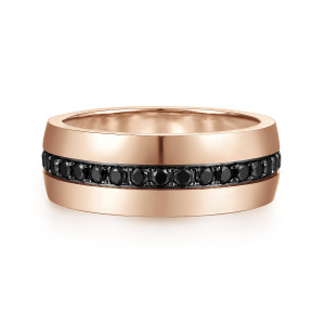Gabriel & Co. MR15671K4JBD 14 karat rose gold Monument men's wedding band, front view of the black stone line running between two smooth polished halves of the band