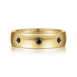 Gabriel & Co. MR15672Y4JBD 14 karat yellow gold Monument men's wedding ring, front view of the polished domed band with three black stones in thin rims