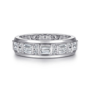 Gabriel & Co. MR20044W44JJ 14 karat white gold Monument men's wedding ring, front view of paired rectangular stones alternating with paired round stones between flat bars