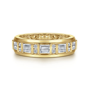 Gabriel & Co. MR20044Y44JJ 14 karat yellow gold Monument men's wedding ring, front view of baguette pairs and round pairs divided by raised bars between polished rims