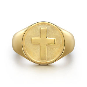 Gabriel & Co. MR20068Y4JJJ 14 karat yellow gold Contemporary men's ring, front view of the polished raised cross on the grainy round field inside a thin rim