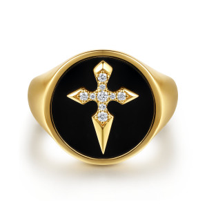 Gabriel & Co. MR20186Y45OX 14 karat yellow gold Forged in Love men's signet ring, front view of the black face and the cross with its long pointed lower arm