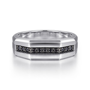 Gabriel & Co. MR52083SVJBS sterling silver Facets men's band, front view of one line of black stones sunk between two polished ridges with cut corners