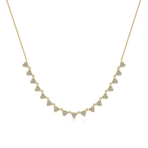 Gabriel & Co. NK6023Y45JJ 14 karat yellow gold Lusso necklace, front view of the curved row of triangle clusters with textured edges linked by tiny rings