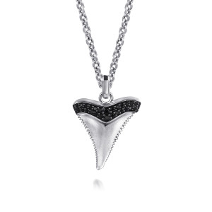 Gabriel & Co. NKM2172-22SVJBS sterling silver Modern Relics men's pendant necklace, front view of the satin tooth shape with serrated edges and a wavy black stone band