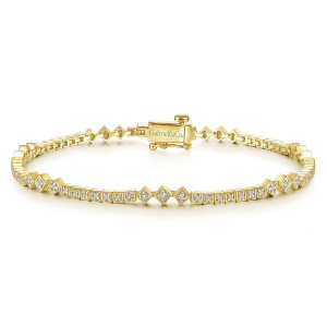Gabriel & Co. TB2210Y45JJ 14 karat yellow gold Victorian bracelet, front view of the loop of framed diamonds with tilted clusters and a box clasp at the top