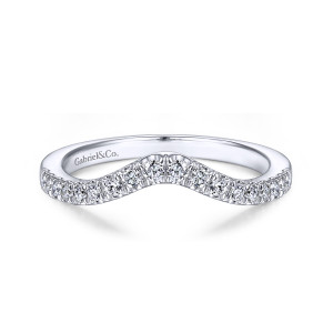 Gabriel & Co. WB14631R4W44JJ 14 karat white gold Contemporary wedding band, front view of the soft V bend with small round diamonds largest in the middle
