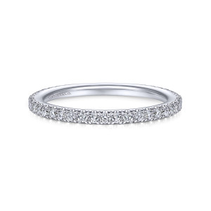 Gabriel & Co. WB14914R6W44JJ 14 karat white gold Contemporary wedding band, front view of closely spaced small stones between tiny scalloped prongs