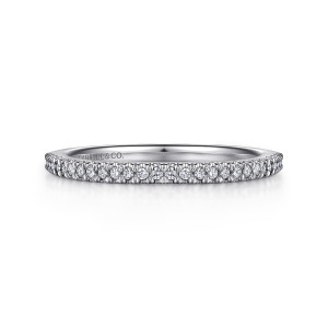 Gabriel & Co. WB14916R4W44JJ 14 karat white gold Classic wedding band, front view of tiny round diamonds alternating with rounded prong tips in a beaded looking row