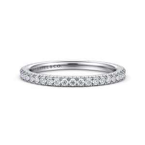 Gabriel & Co. WB16061O10W44JJ 14 karat white gold Classic wedding band, front view of a single line of round diamonds between shared prongs