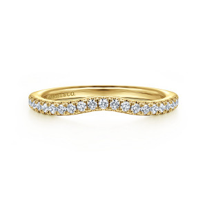 Gabriel & Co. WB16199R6Y44JJ 14 karat yellow gold Contemporary wedding band, front view of the curved top edge with a row of small round stones