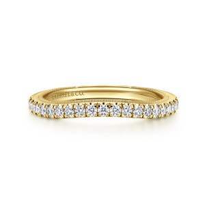 Gabriel & Co. WB16252O10Y44JJ 14 karat yellow gold Classic wedding band, front view of the dipping top edge with round diamonds and beaded edging