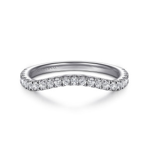 Gabriel & Co. WB16463E6W44JJ 14 karat white gold Contemporary wedding band, front view of the shallow dip in the middle with small round stones following the curve