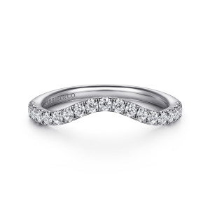 Gabriel & Co. WB16477E8W44JJ 14 karat white gold Contemporary wedding band, front view of the top edge sweeping down to a low middle lined with round diamonds