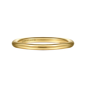 Gabriel & Co. WB16565R6Y4JJJ 14 karat yellow gold Contemporary wedding band, front view of a plain polished hoop with a domed outer face and no stones