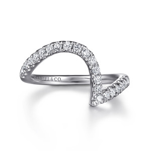 Gabriel & Co. WB16667O8W44JJ 14 karat white gold Contemporary wedding band, front view of the diamond arch dropping to a sharp V point beside a second stone arm