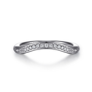 Gabriel & Co. WB16704E12W44JJ 14 karat white gold Contemporary wedding band, front view of a tapering panel of round diamonds along a shallow dip