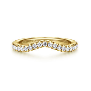 Gabriel & Co. WB16712R12Y44JJ 14 karat yellow gold Contemporary wedding band, front view of the band dipping into a shallow V with a row of round diamonds