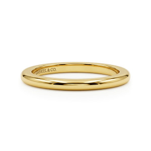 Gabriel & Co. WB16968R8Y4JJJ 14 karat yellow gold Contemporary wedding band, front view of the plain domed hoop with a smooth polished surface and no stones