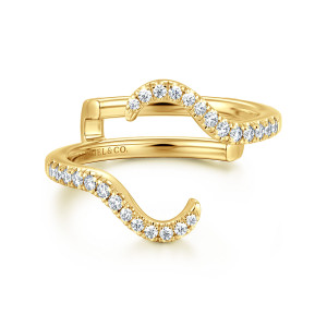 Gabriel & Co. WB17011O6Y44JJ 14 karat yellow gold Contemporary wedding band, front view of two S-shaped diamond arms curving in opposite directions around an open gap