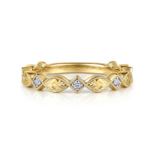 Gabriel & Co. WB17403R8Y44JJ 14 karat yellow gold Victorian wedding band, front view of leaf panels and stone frames edged in fine milgrain beading